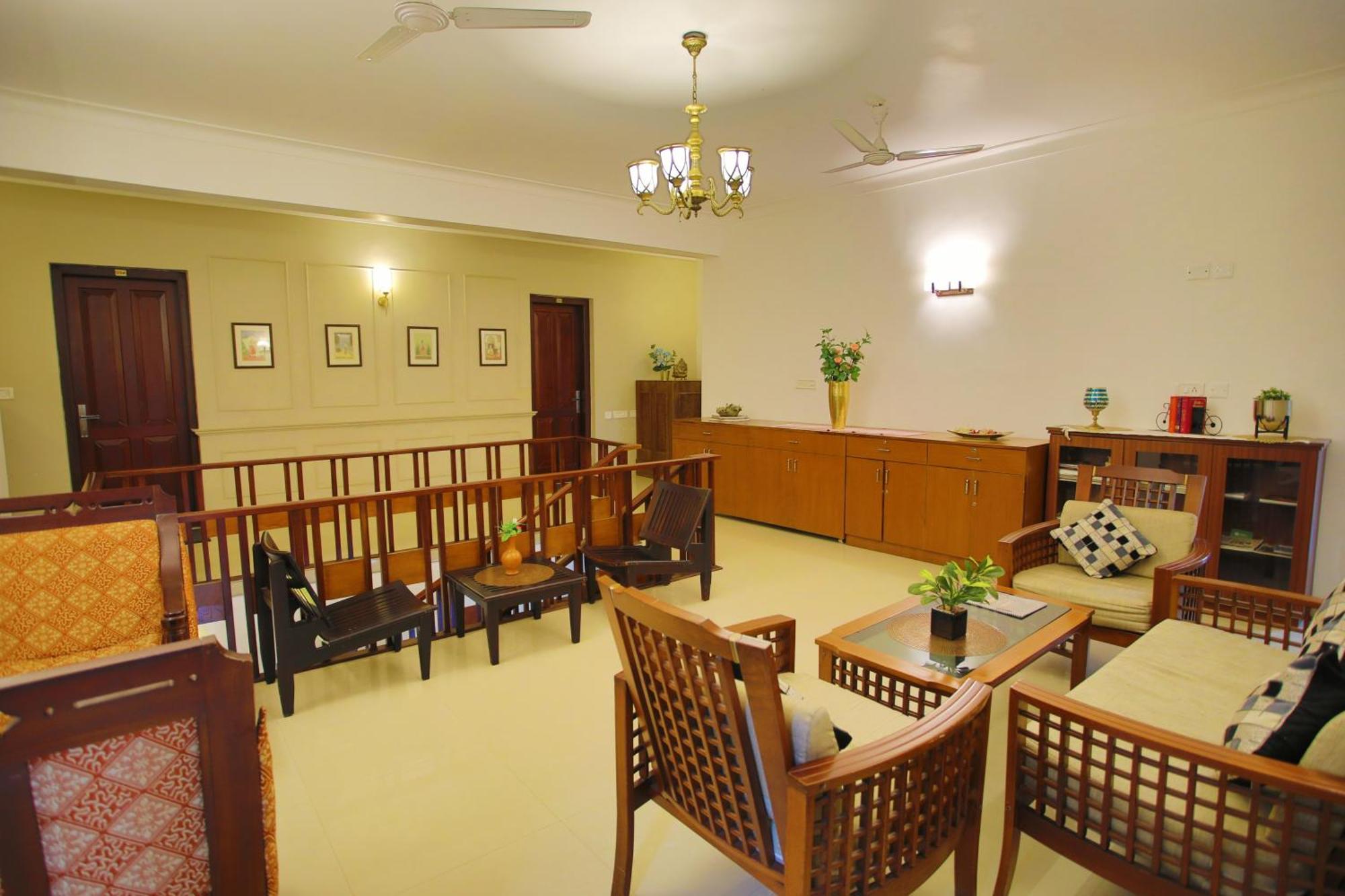 Chithirapuram Palace 무나르 외부 사진